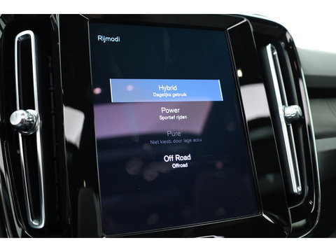 Volvo XC40 1.5 T5 Recharge Inscription | SOH 90,3% | Pilot Assist | Harman Kardon | Pano | Stoel-Stuurverw. | Dodehoek | Camera | PDC V+A