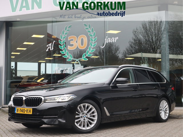 BMW 5 Serie - Touring 520i High Executive Edition Trekhaak/ Stoelverw. / Leder Voorzien van 2 jaar Apk