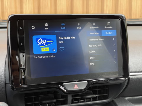 Mazda 2 Hybrid 1.5 Centre-line | Apple Carplay | DAB+ | Airconditioning | Adaptieve Cruise Control | Stoelverwarming |