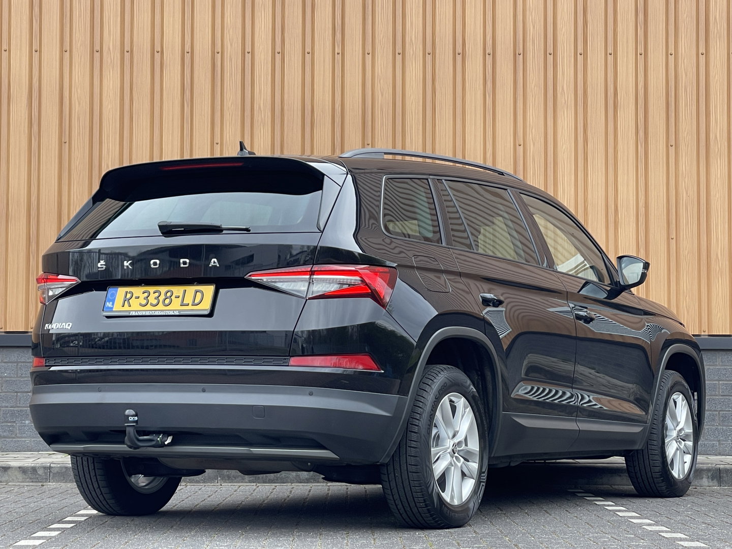 Škoda Kodiaq 1.5 TSI Business Edition | Cruise Control | Parkeersensoren | Apple Carplay |  Android Auto | Led Verlichting | Trekhaak | Front Assist | DAB |