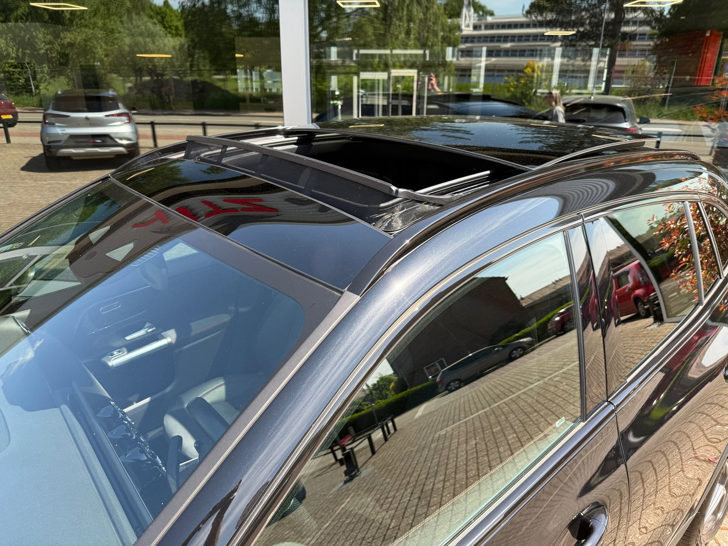 Mercedes-Benz GLA 250 e AMG Black Line I Panoramadak I Multibeam