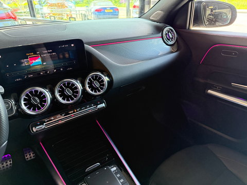 Mercedes-Benz GLA 250 e AMG Black Line I Panoramadak I Multibeam