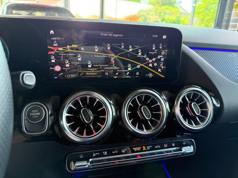 Mercedes-Benz GLA 250 e AMG Black Line I Panoramadak I Multibeam