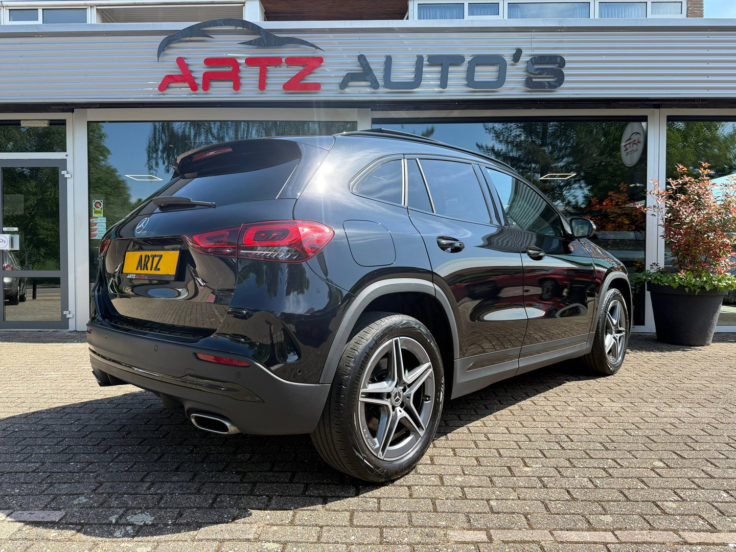 Mercedes-Benz GLA 250 e AMG Black Line I Panoramadak I Multibeam