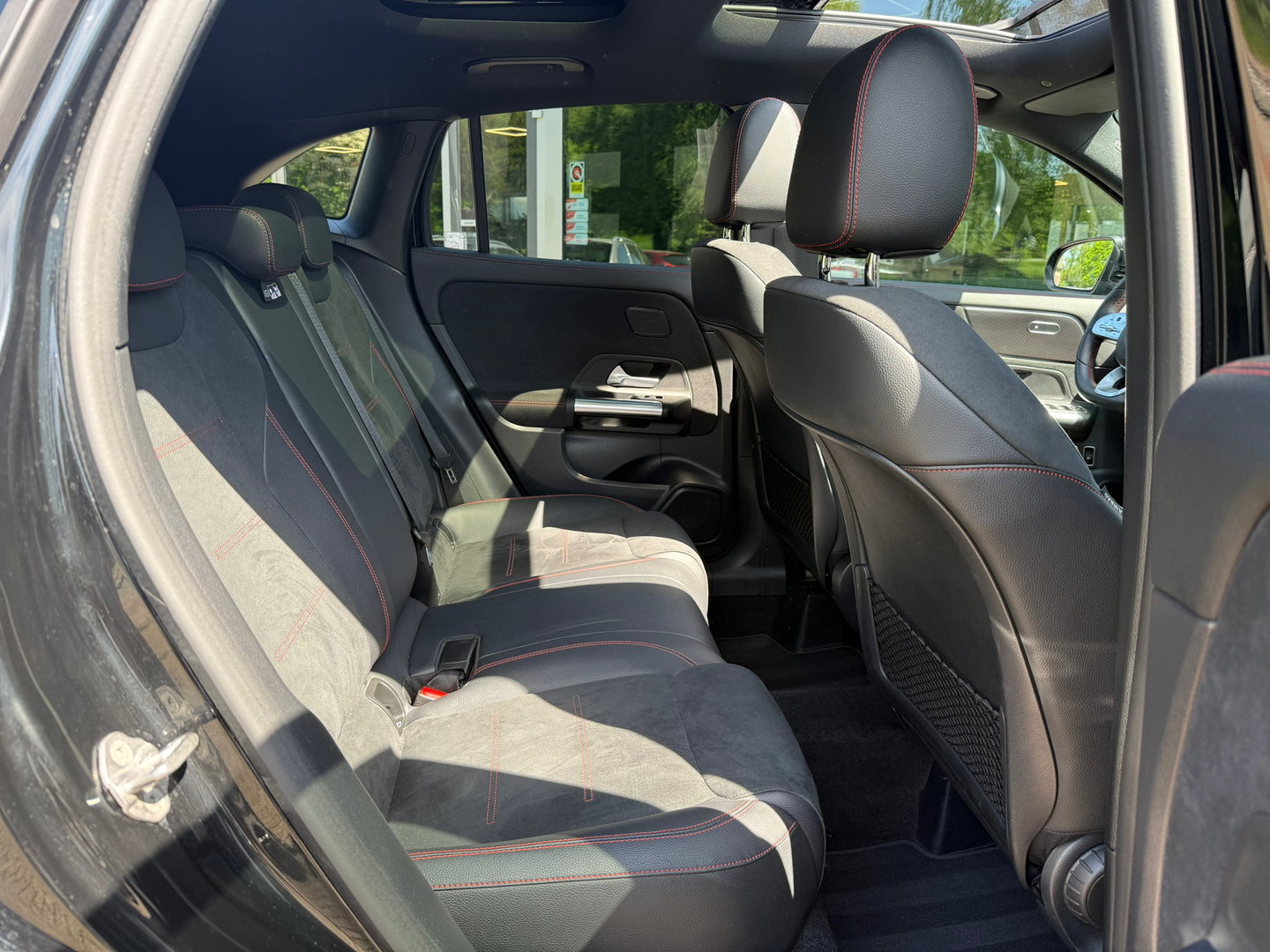 Mercedes-Benz GLA 250 e AMG Black Line I Panoramadak I Multibeam