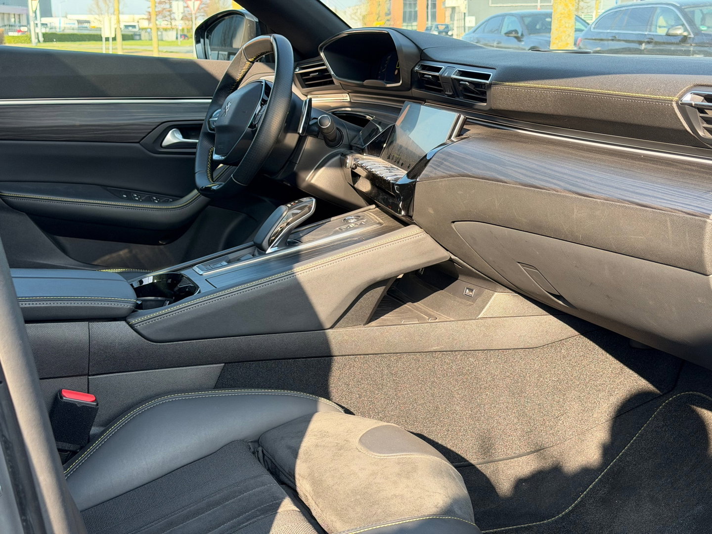 Peugeot 508 1.6 HYbrid Peugeot Sport Engineered