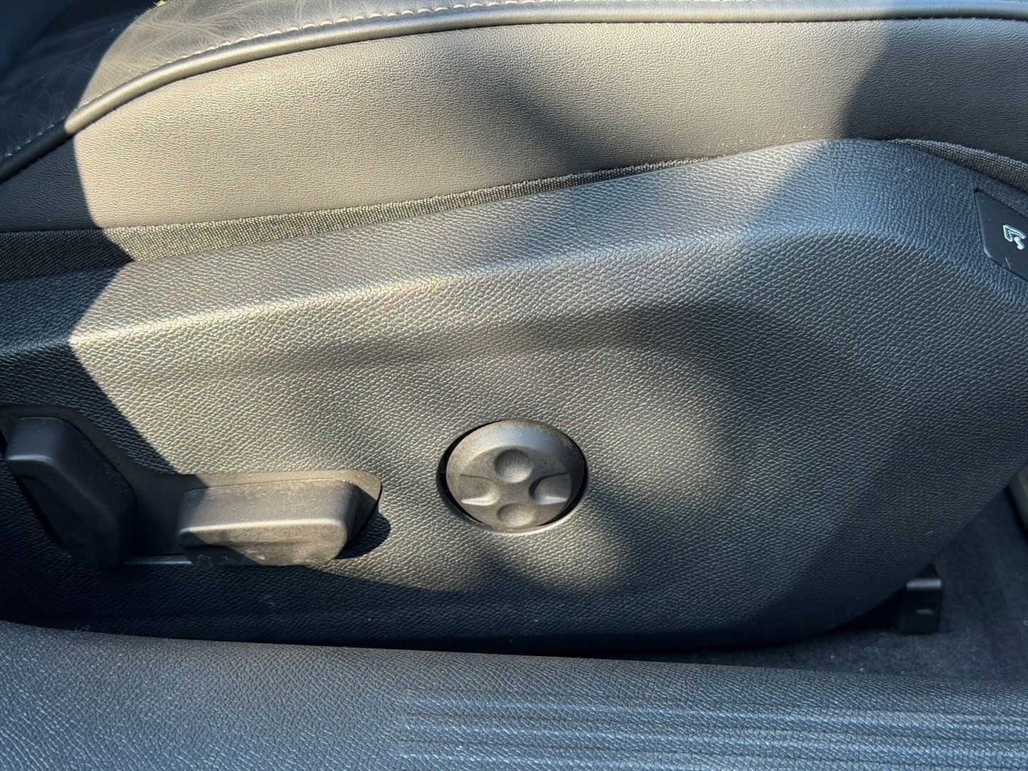 Peugeot 508 1.6 HYbrid Peugeot Sport Engineered