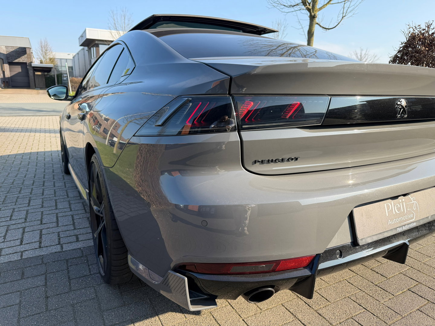 Peugeot 508 1.6 HYbrid Peugeot Sport Engineered