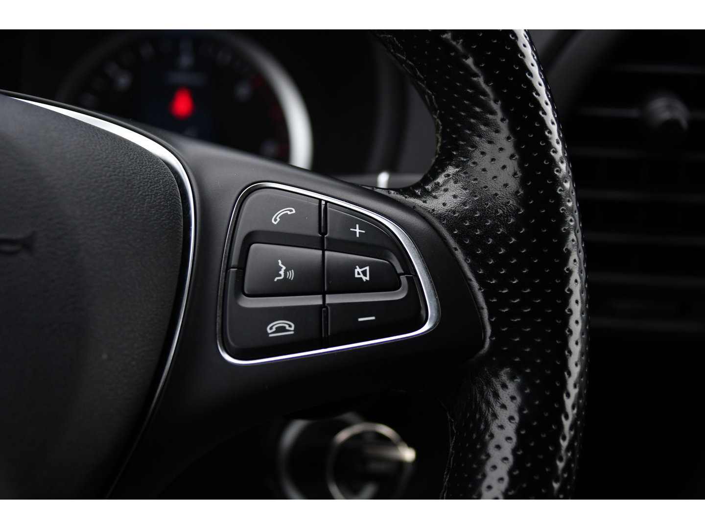 Mercedes-Benz Vito 116 CDI L3 DC PB Edition Camera, Cruise, Carplay, LED, Leder, 2 x Schuifdeur, Automaat, Stoelverwarming, 164pk, Trekhaak, Uniek!