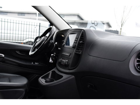 Mercedes-Benz Vito 116 CDI L3 DC PB Edition Camera, Cruise, Carplay, LED, Leder, 2 x Schuifdeur, Automaat, Stoelverwarming, 164pk, Trekhaak, Uniek!