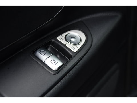Mercedes-Benz Vito 116 CDI L3 DC PB Edition Camera, Cruise, Carplay, LED, Leder, 2 x Schuifdeur, Automaat, Stoelverwarming, 164pk, Trekhaak, Uniek!