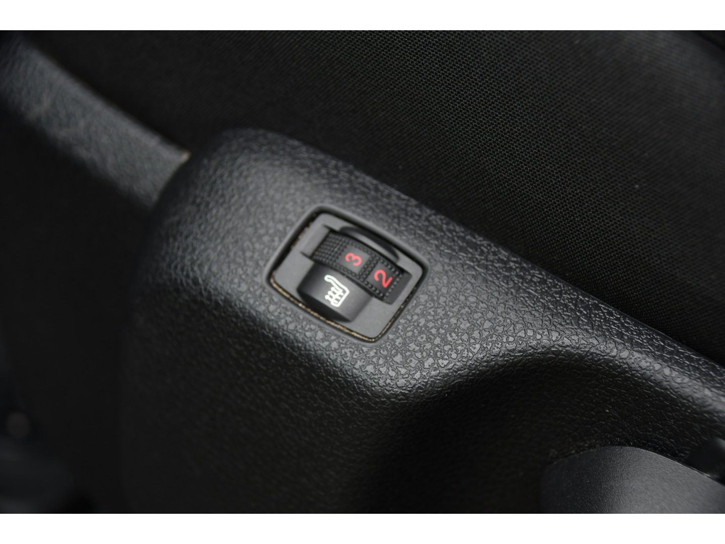 Opel Vivaro 2.0 CDTI L3H1 DC Black Edition Camera, Cruise, Carplay, Stoelverwarming, 2 x Schuifdeur, Sensoren, Clima, Trekhaak, multimedia, Uniek!