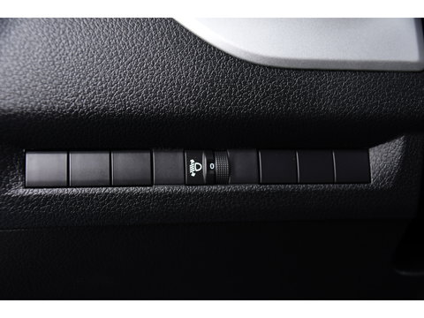 Opel Vivaro 2.0 CDTI L3H1 DC Black Edition Camera, Cruise, Carplay, Stoelverwarming, 2 x Schuifdeur, Sensoren, Clima, Trekhaak, multimedia, Uniek!