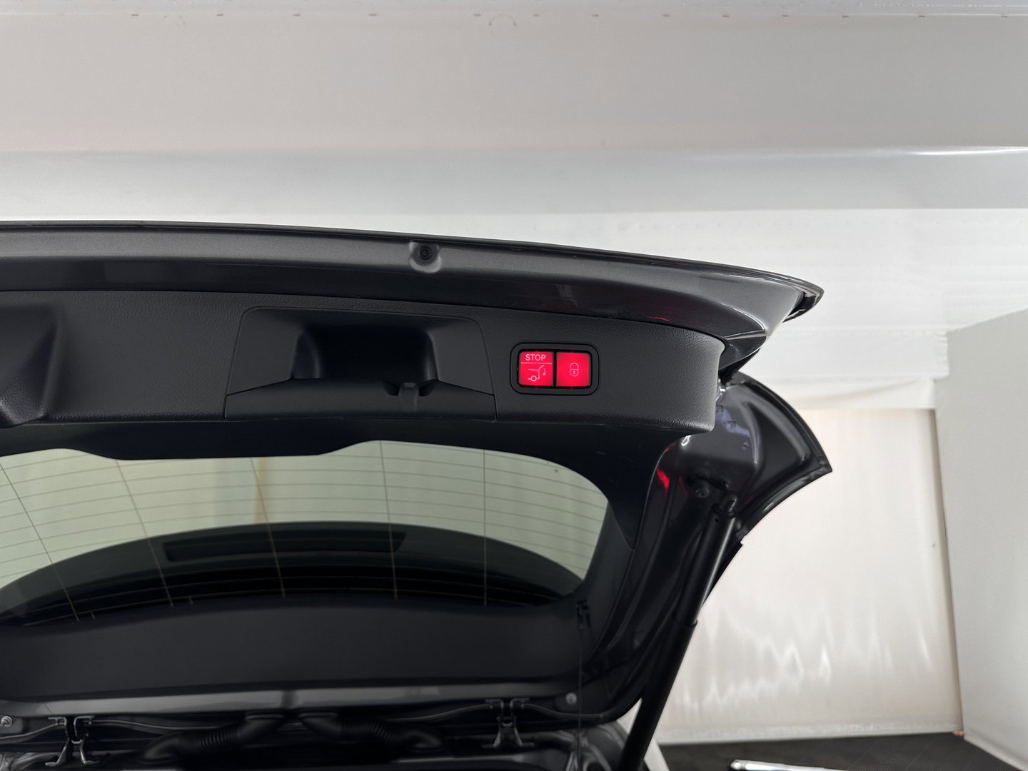 Mercedes-Benz GLA 250 e Business Solution AMG Limited (INCL-BTW) Aut. *PANO | LEATHER-MICORFIBRE | MEMORY-PACK | WIDESCREEN-COCKPIT | MULTIBEAM-LED | AMBIENTLIGHT | KEYLESS | CAMERA | M-BUX-NAVI | ECC | SHIFTPADDLES | PDC | CRUISE | DAB | HEATED