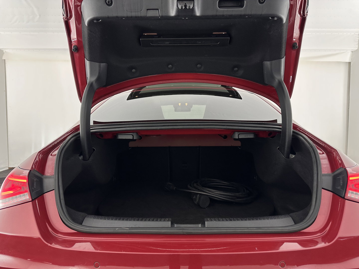 Mercedes-Benz CLA-Klasse 250 e Business Solution AMG Limited (Plug-in) (INCL-BTW) Aut. *PANO | ADAPTIVE-CRUISE | LEATHER-MICORFIBRE | MULTIBEAM-LED | BLINDSPOT | WIDESCREEN-COCKPIT | AMBIENTLIGHT | CAMERA | M-BUX-NAVI | ECC | SHIFTPADDLES | PDC | CRUISE | DAB |