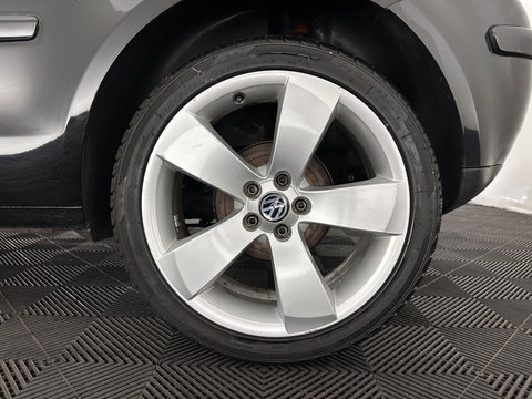 Volkswagen Polo 1.2 Optive *AIRCO | RADIO | COMFORTSEATS | 17''ALU*