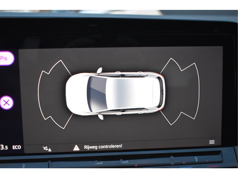 Volkswagen Golf 1.4 eHybrid Style, BOEKJES,NAP EN ONDERHOUDSHISTORIE