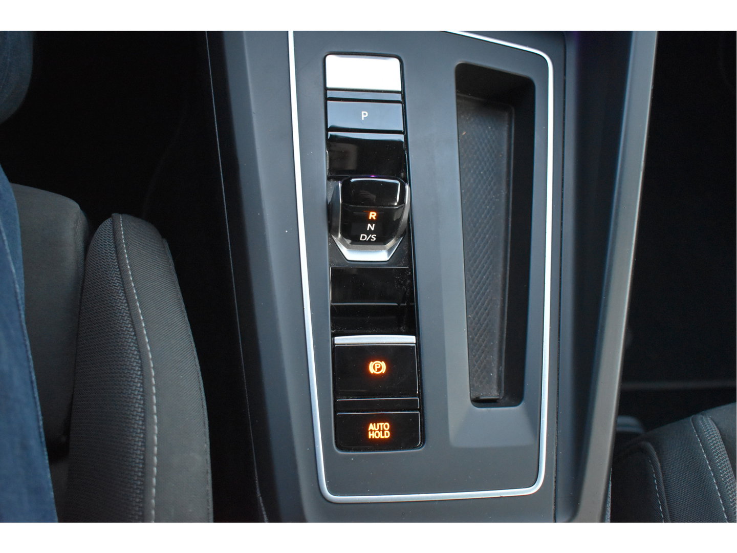 Volkswagen Golf 1.4 eHybrid Style, BOEKJES,NAP EN ONDERHOUDSHISTORIE