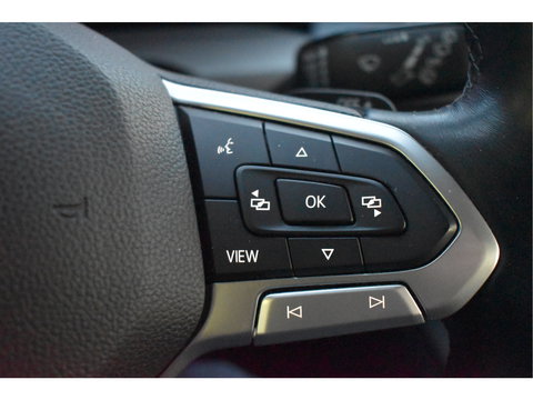 Volkswagen Golf 1.4 eHybrid Style, BOEKJES,NAP EN ONDERHOUDSHISTORIE