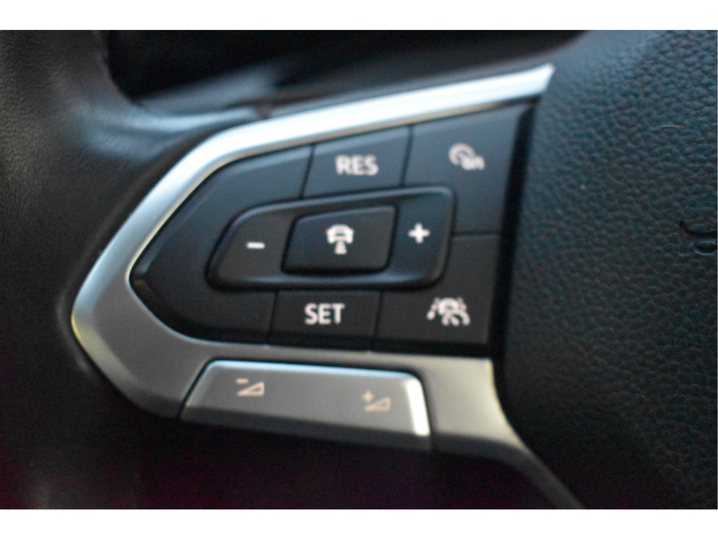 Volkswagen Golf 1.4 eHybrid Style, BOEKJES,NAP EN ONDERHOUDSHISTORIE