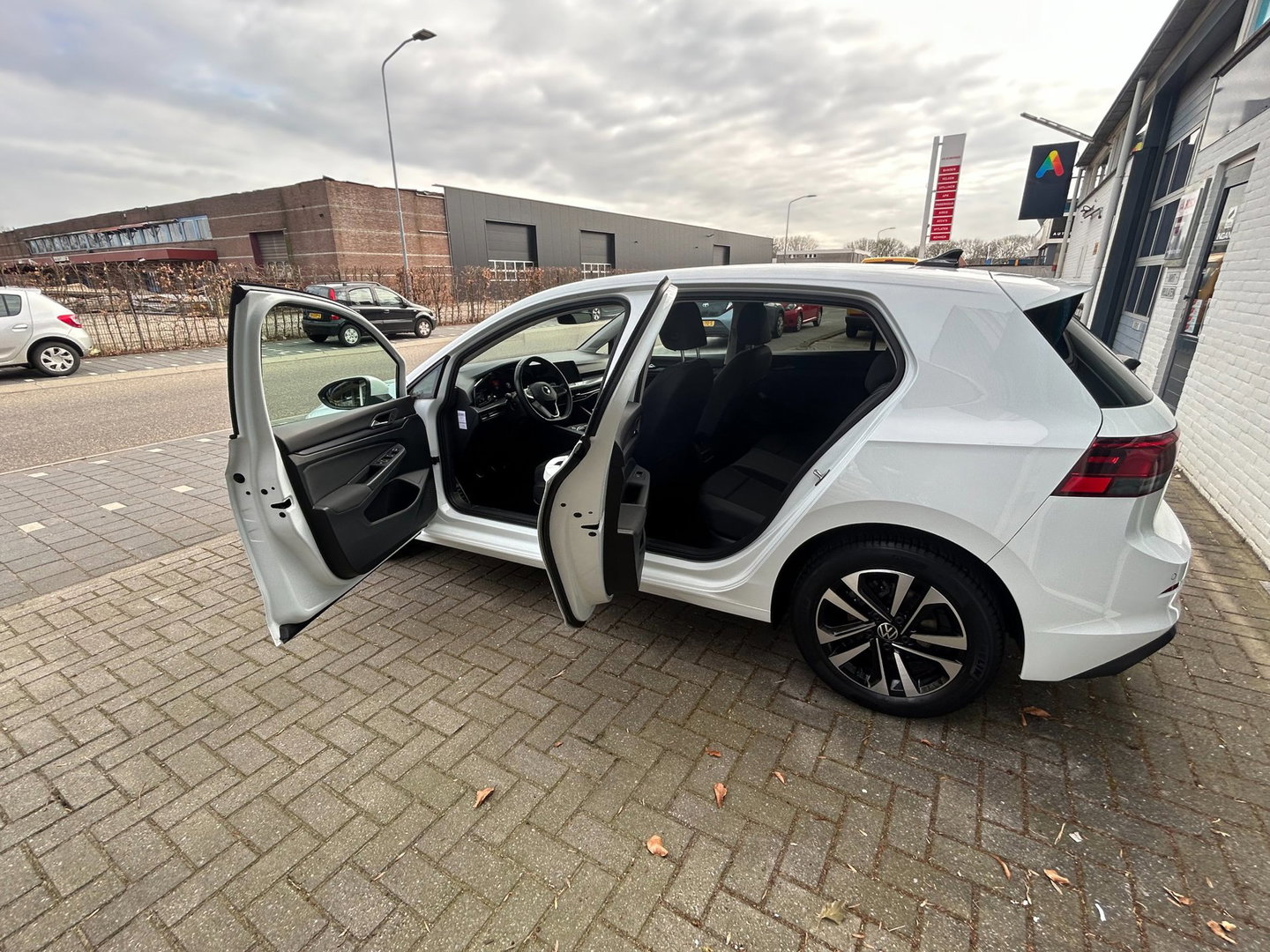 Volkswagen Golf 1.0 TSI Life