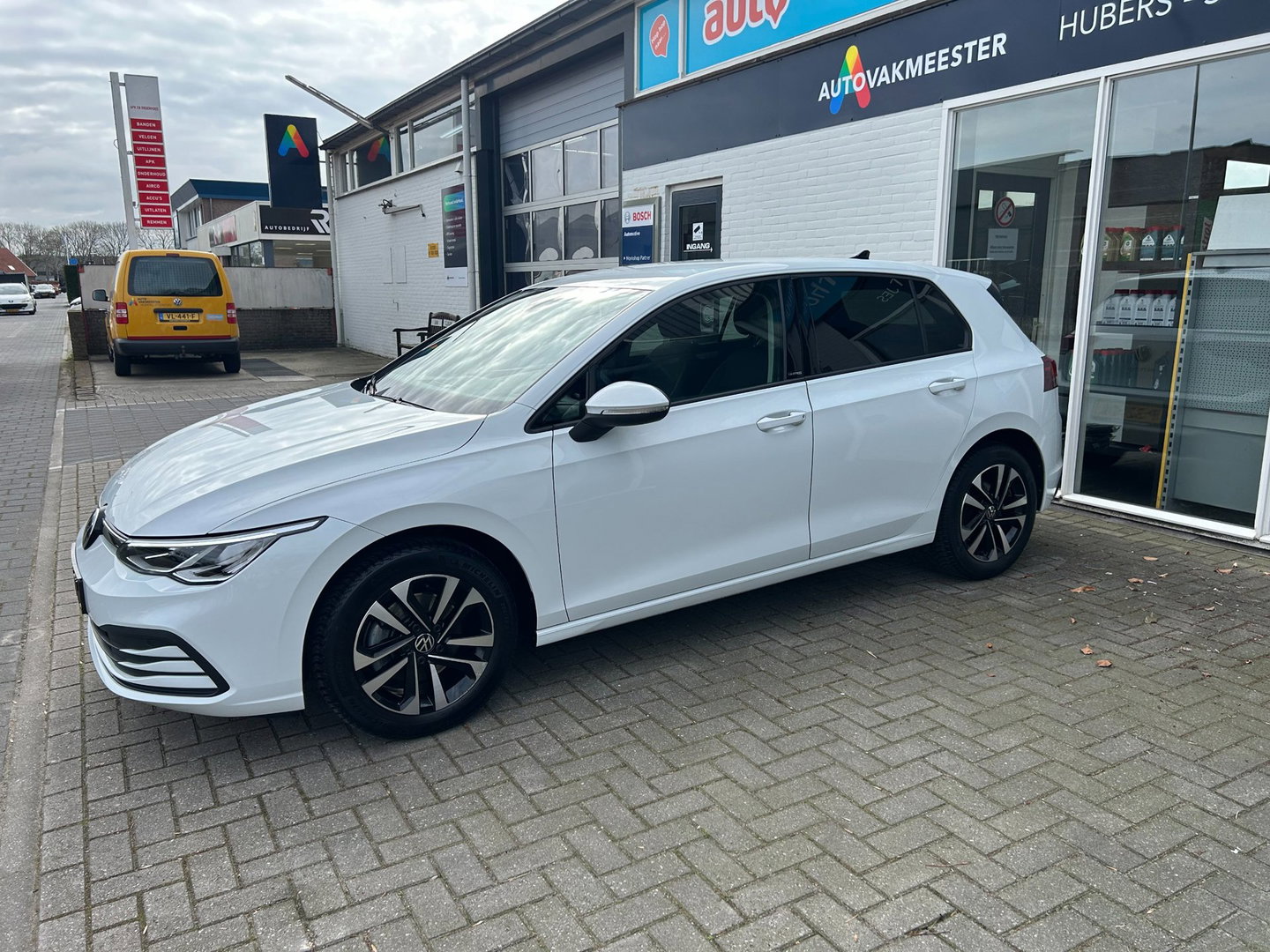 Volkswagen Golf 1.0 TSI Life