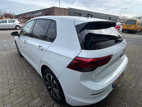 Volkswagen Golf 1.0 TSI Life
