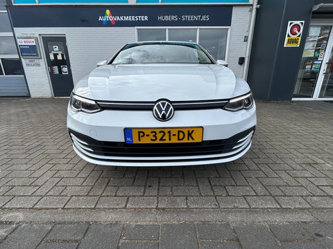 Volkswagen Golf 1.0 TSI Life