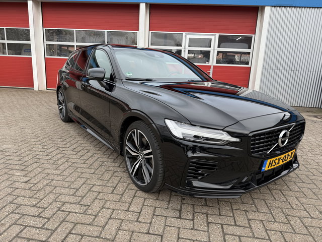 Volvo V60 - 2.0 T6 350 PK | Recharge | AWD R-Design | B&W Audio | 19 inch Lichtmetalen velgen | Bowers & Wilkens geluidinstallatie |