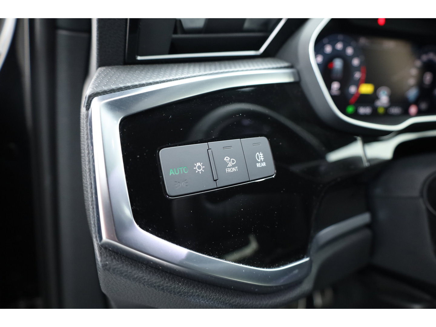 Audi Q3 Sportback 45 TFSI e S Edition | Leder | Camera | Adapt. Cruise | Apple CarPlay | 20'' | Sportstuur | Keyless