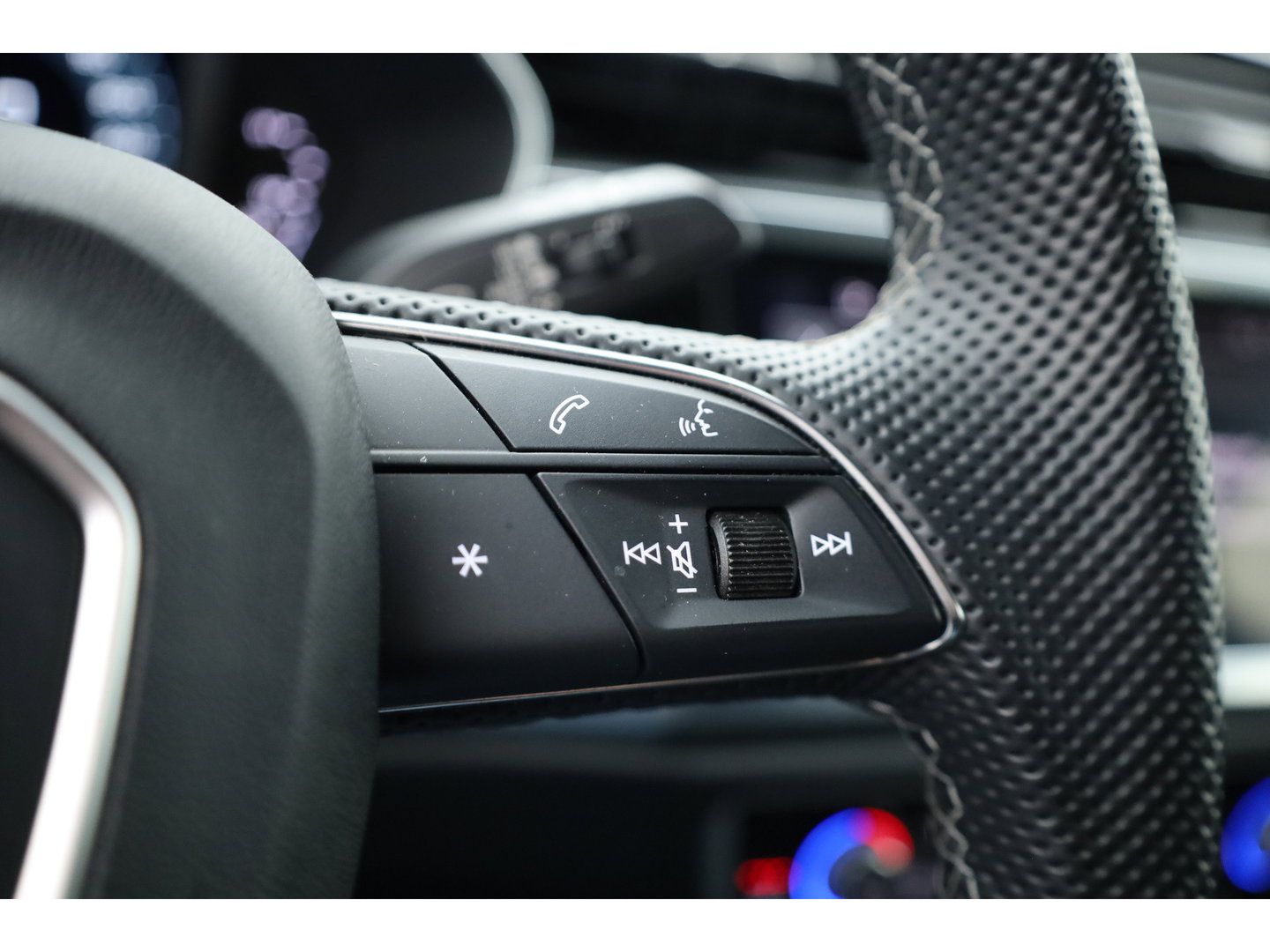 Audi Q3 Sportback 45 TFSI e S Edition | Leder | Camera | Adapt. Cruise | Apple CarPlay | 20'' | Sportstuur | Keyless