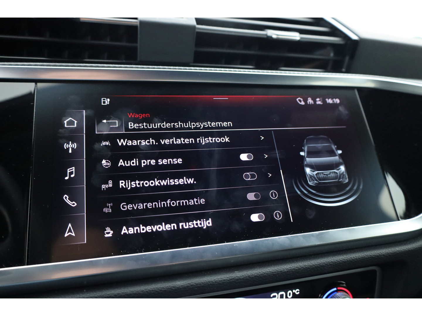 Audi Q3 Sportback 45 TFSI e S Edition | Leder | Camera | Adapt. Cruise | Apple CarPlay | 20'' | Sportstuur | Keyless