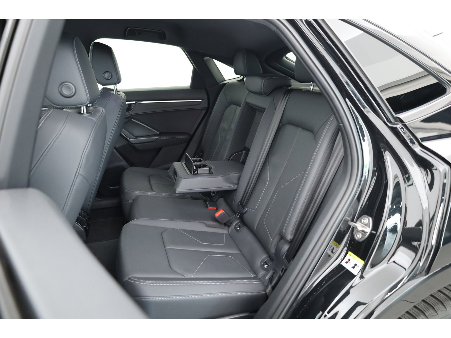 Audi Q3 Sportback 45 TFSI e S Edition | Leder | Camera | Adapt. Cruise | Apple CarPlay | 20'' | Sportstuur | Keyless