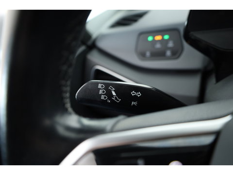 Volkswagen ID.3 Pro 58 kWh | SOH 92% | Adapt. Cruise | Afn. Trekhaak | Apple CarPlay | 19'' | Stoel- Stuurverw.