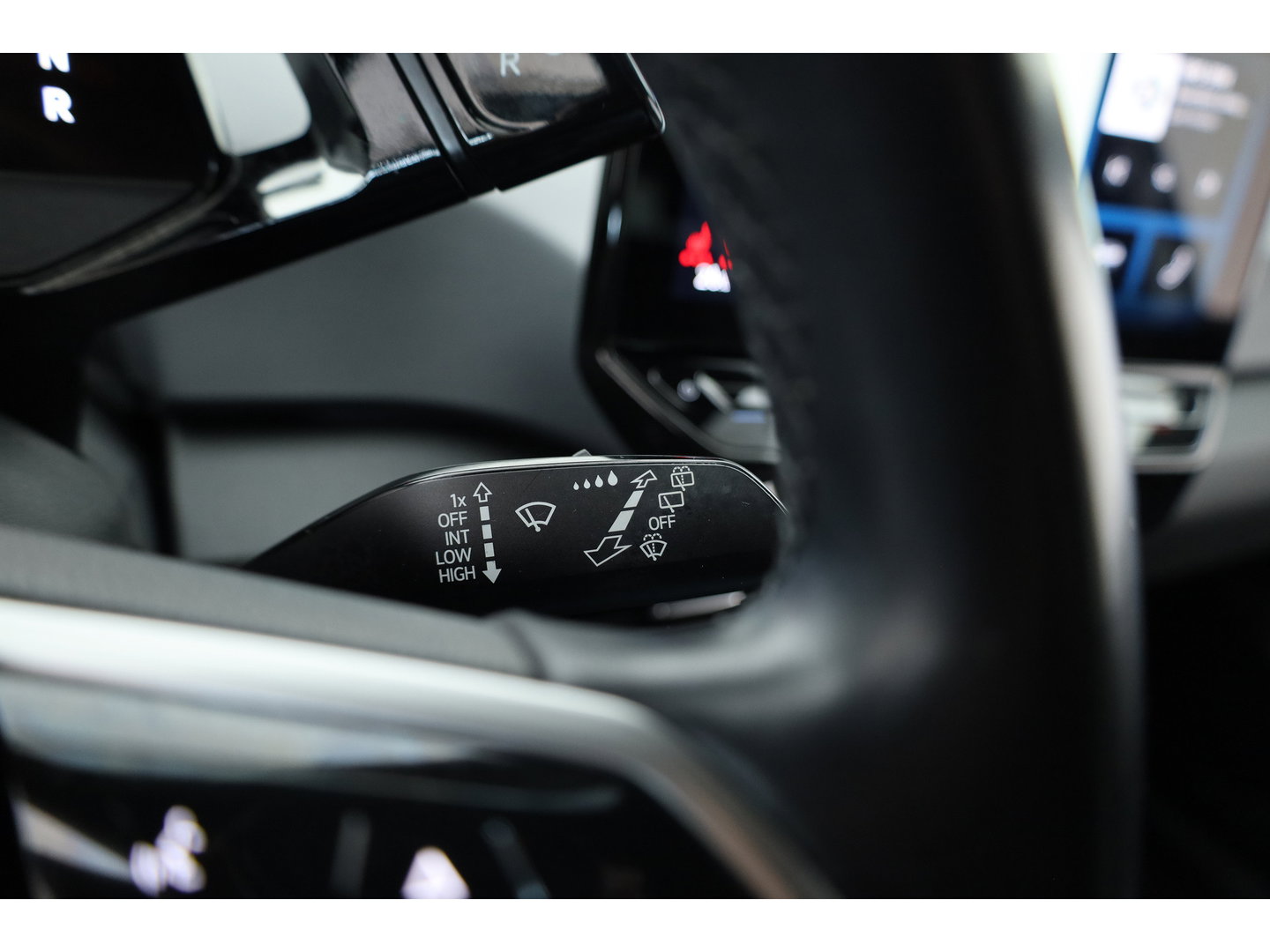 Volkswagen ID.3 Pro 58 kWh | SOH 92% | Adapt. Cruise | Afn. Trekhaak | Apple CarPlay | 19'' | Stoel- Stuurverw.