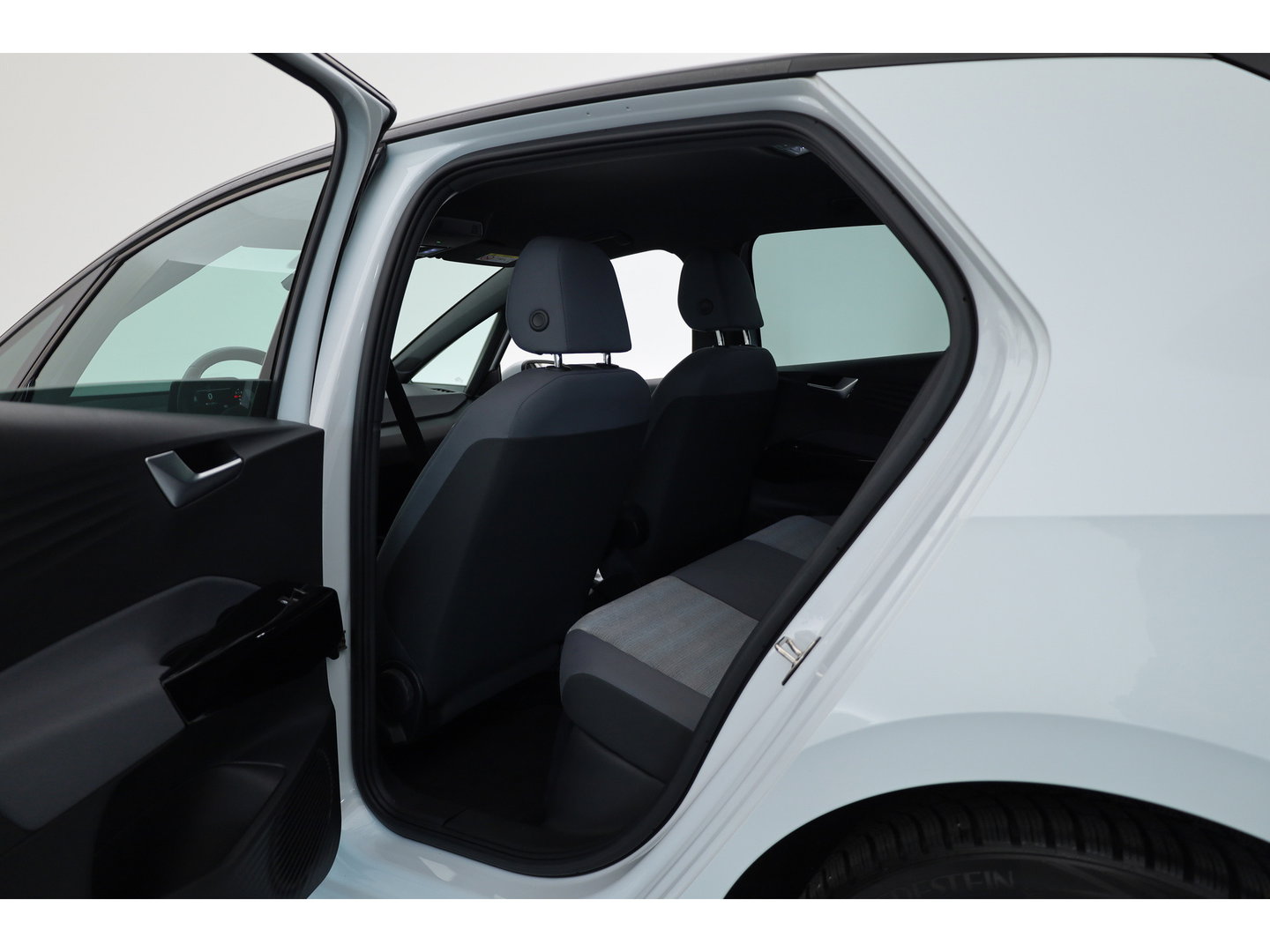 Volkswagen ID.3 Pro 58 kWh | SOH 92% | Adapt. Cruise | Afn. Trekhaak | Apple CarPlay | 19'' | Stoel- Stuurverw.