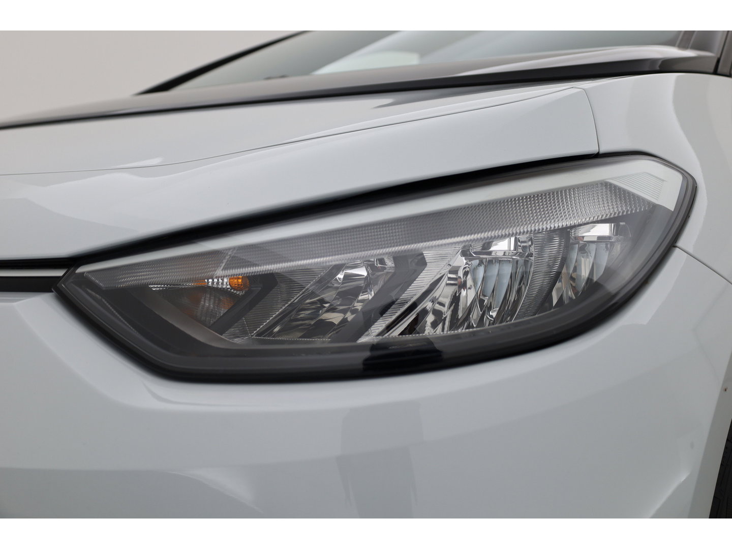 Volkswagen ID.3 Pro 58 kWh | SOH 92% | Adapt. Cruise | Afn. Trekhaak | Apple CarPlay | 19'' | Stoel- Stuurverw.
