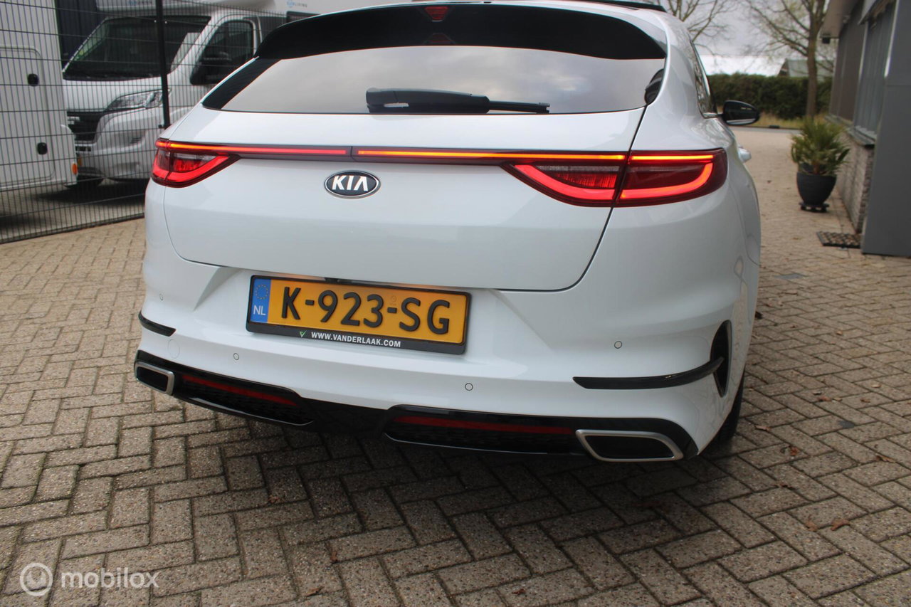Kia ProCeed