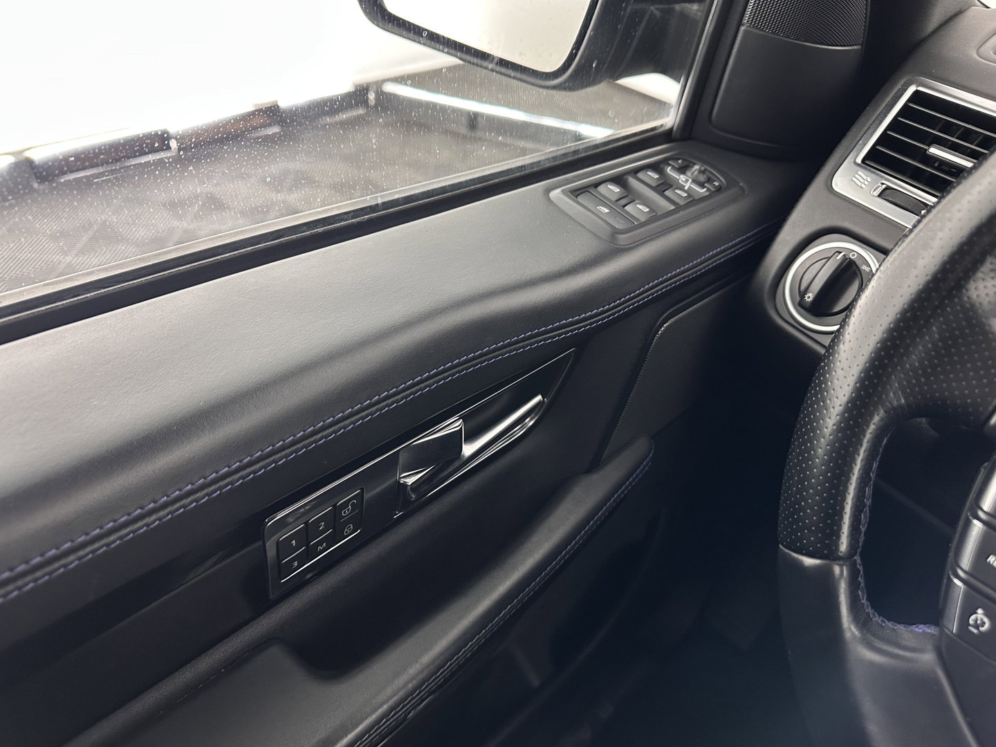 Land Rover Range Rover Sport 3.0 SdV6 Autobiography Exterior-Design-Pack Aut. *PANO | LEATHER | XENON | MEMORY-PACK | HEATED-COMFORTSEATS | CAMERA | NAVI-FULLMAP | AIRSUSPENSION | PRIVACY-GLASS | SHIFTPADDLES | ECC | PDC | CRUISE | TOWBAR | 20''ALU*