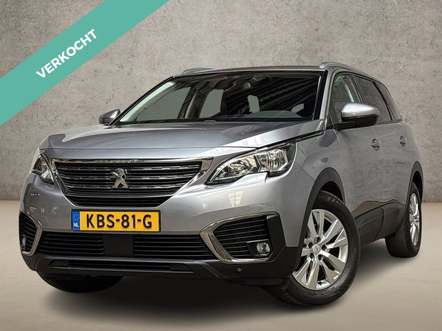 Peugeot 5008 - 1.2 Sport 7 Persoons (APPLE CARPLAY, GROOT NAVI, 360 CAMERA, SPORTSTOELEN, GETINT GLAS, LANE ASSIST, NIEUWSTAAT)