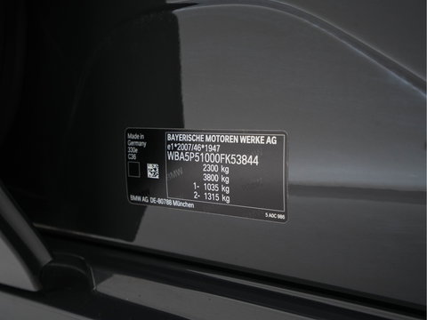 BMW 3-serie 330e eDrive Edition (Plug-In) (INCL-BTW) Aut. *LEATHER | FULL-LED | DIGI-COCKPIT | HEATED-SPORTSEATS | PRIVACYGLASS | AMBIENTLIGHT | DAB | NAVI-FULLMAP | ECC | CARPLAY | PDC | CRUI/SE | 18''ALU*