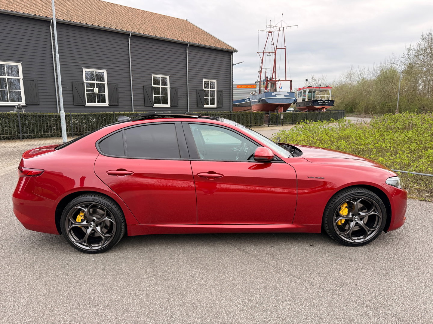 Alfa Romeo Giulia 2.0 T Veloce AWD