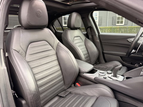 Alfa Romeo Giulia 2.0 T Veloce AWD
