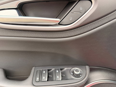 Alfa Romeo Giulia 2.0 T Veloce AWD
