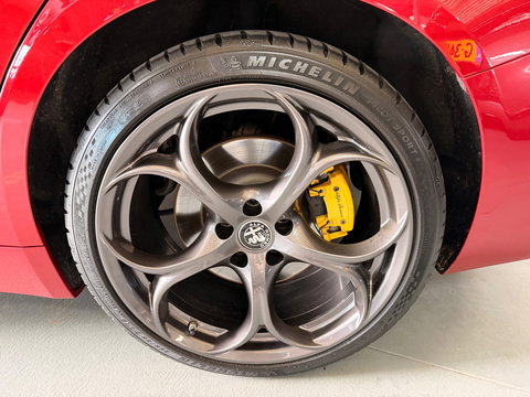 Alfa Romeo Giulia 2.0 T Veloce AWD