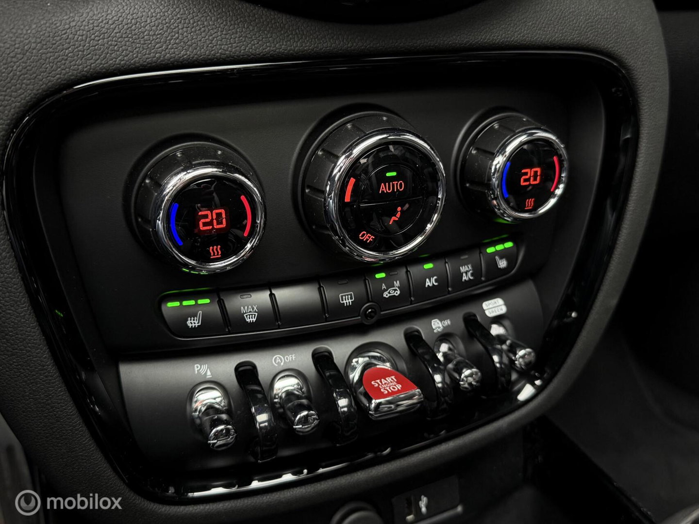 MINI Clubman 2.0 JCW ALL4 Chili | Pano | Harman Kardon | LED