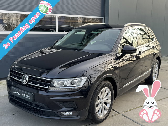 Volkswagen Tiguan - 1.5 TSI 150pk DSG ACT Comfortline Business Navigatie Keyless Trekhaak Stoelverwarming