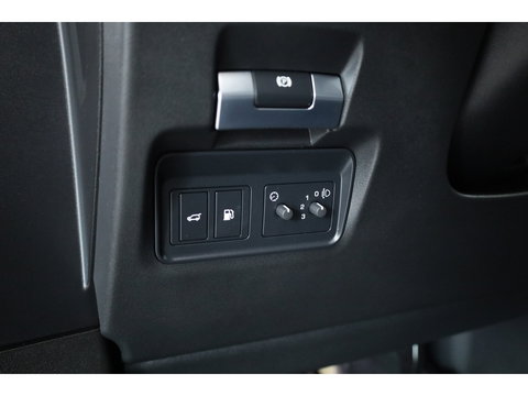 Land Rover Range Rover Evoque 1.5 P300e AWD S | Cruise Control | Memory | Leder | 360cam | Stoel- Stuurverw. | Dodehoek | Apple CarPlay