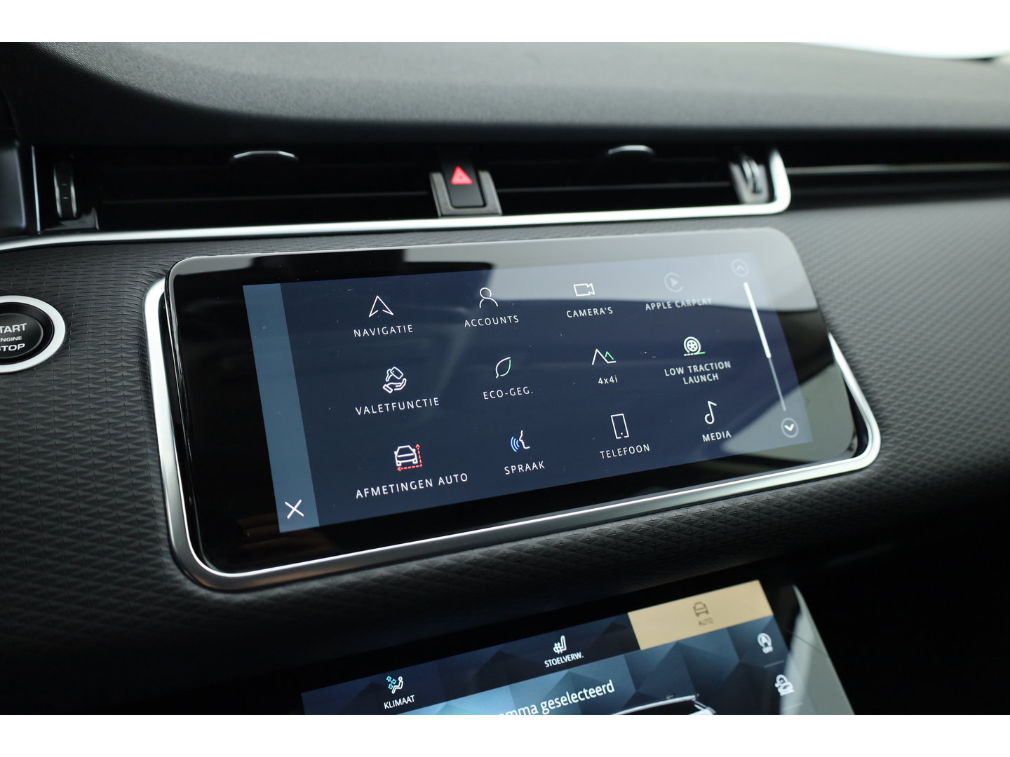 Land Rover Range Rover Evoque 1.5 P300e AWD S | Cruise Control | Memory | Leder | 360cam | Stoel- Stuurverw. | Dodehoek | Apple CarPlay