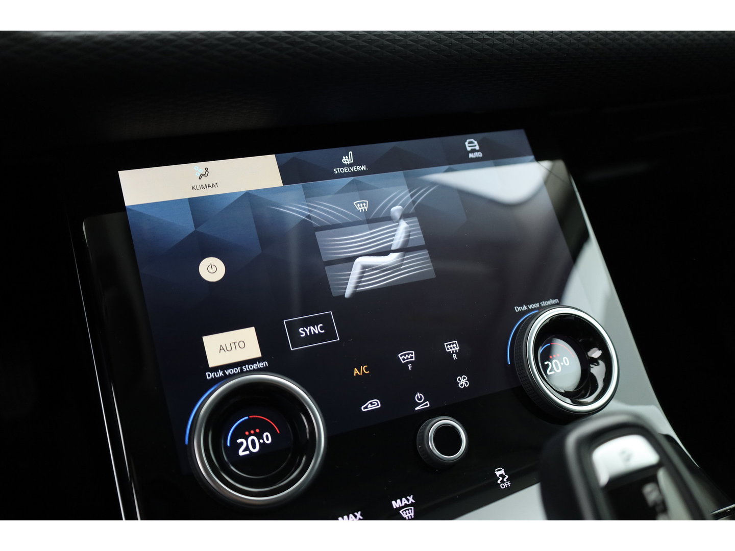 Land Rover Range Rover Evoque 1.5 P300e AWD S | Cruise Control | Memory | Leder | 360cam | Stoel- Stuurverw. | Dodehoek | Apple CarPlay